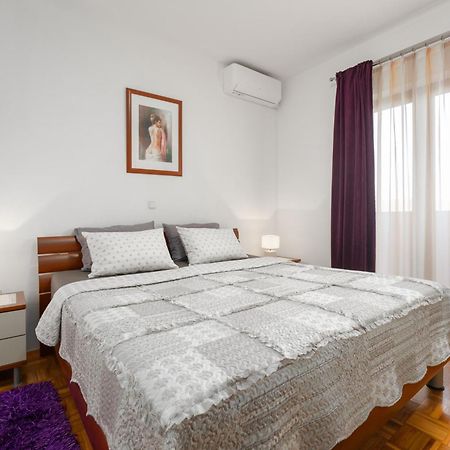 Apartment Morena Poreč Exterior foto